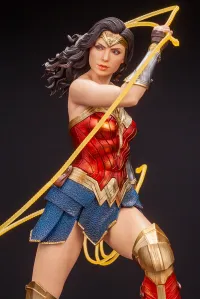 KOTOBUKIYA WONDER WOMAN 1984 MOVIE WONDER WOMAN ARTFX STATUE - DC Comics - photo 11