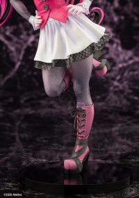 MONSTER HIGH™ Draculaura™ BISHOUJO STATUE 7