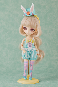 Harmonia bloom Seasonal Doll Charlotte (Melone) 4