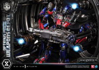 Museum Masterline Transformers: Dark of the Moon (Film) Optimus Prime Weapons Depot 4