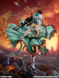 Sinon -Crystal Dress Ver.-1/7 Scale Figure 3