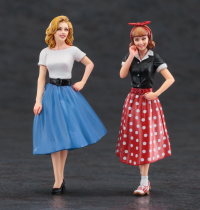 [FC10] 1:24 50’s AMERICAN GIRLS FIGURE (Two kits in the box) 2