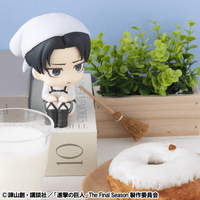 Lookup Attack on Titan Levi Cleaning up Ver. & Mikasa Ackerman set【with gift】 4