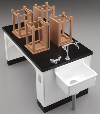 [FA04] 1:12 SCIENCE ROOM DESK & CHAIR 3