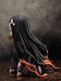 Demon Slayer: Kimetsu no Yaiba - Nezuko in a Box - Big Size Figure 8