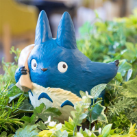 Found You! Medium Blue Totoro Statue 7