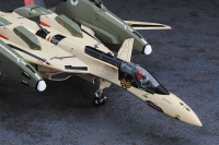 1/72 VF-19EF/A ISAMU SPECIAL “MACROSS FRONTIER” 11