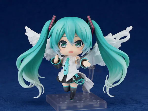 GOOD SMILE COMPANY Nendoroid Hatsune Miku: Happy 16th Birthday Ver. - Hatsune Miku