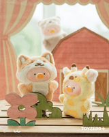 LuLu the Piggy Animal Party - Puppet Show PVC Face Plush Keychain (Blindbox) 15