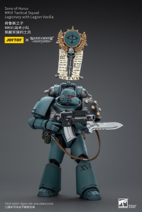 Sons of Horus MKVI Tactical Squad Legionary with Legion Vexilla 7