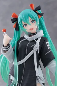 TAITO Hatsune Miku Figure - Fashion (PUNK Ver.) - Hatsune Miku - photo 2