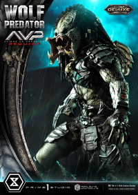 Real Elite Masterline Aliens vs. Predator: Requiem Wolf Predator DX Bonus Version 36
