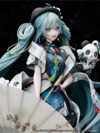 Hatsune Miku "MIKU WITH YOU 2021" Ver. 1/7 Scale Figure 6
