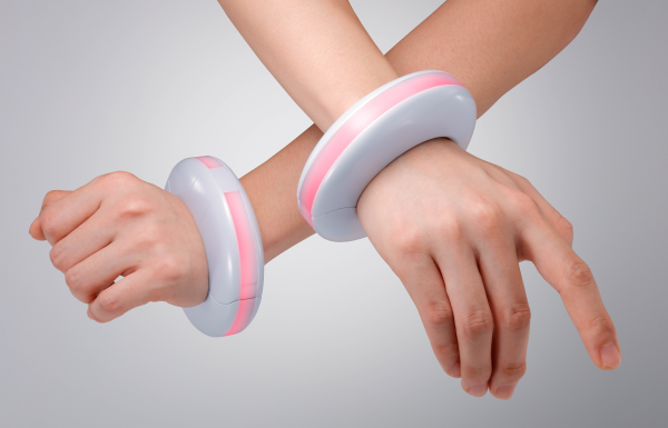 Heart-shift bracelets "SHY", TAMASHII NATIONS PROPLICA