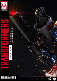 Premium Masterline Transformers: Generation 1 Megatron 9