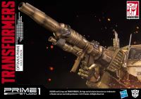 Premium Masterline Transformers: Generation 1 Optimus Prime Gold Version 10