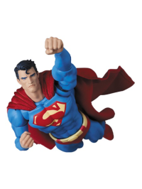 MAFEX Superman (Hush ver.) 7