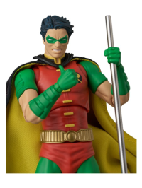 MAFEX ROBIN (BATMAN: HUSH Ver.) 2