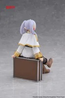 TAITO Frieren: Beyond Journey's End Desktop Cute Figure - Frieren (Trunk Case Ver.) - Frieren: Beyond Journey's End - photo 6