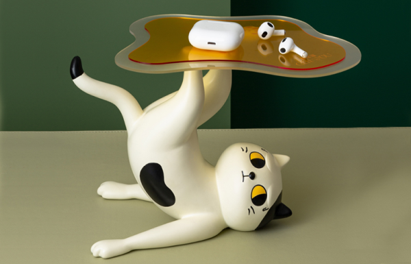 ShitaukenoNEKO(Bicolor cat)