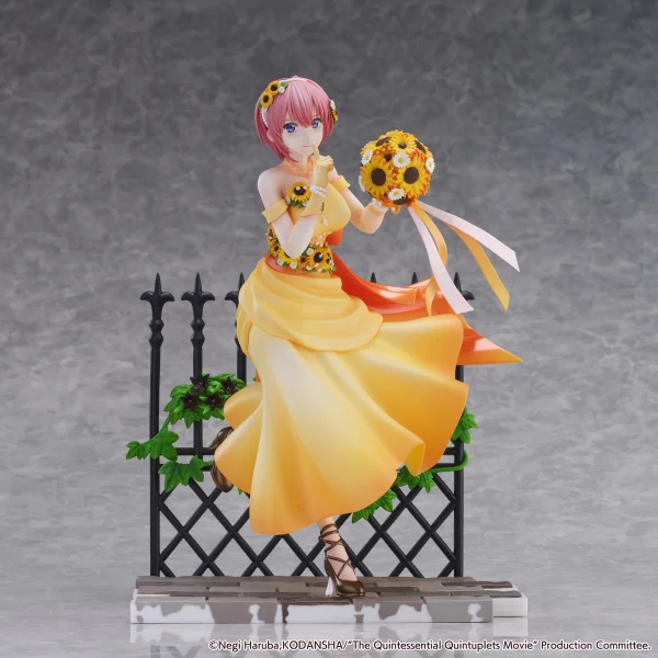 eStream Ichika Nakano -Floral Dress Ver.-(SHIBUYA SCRAMBLE FIGURE) - The Quintessential Quintuplets