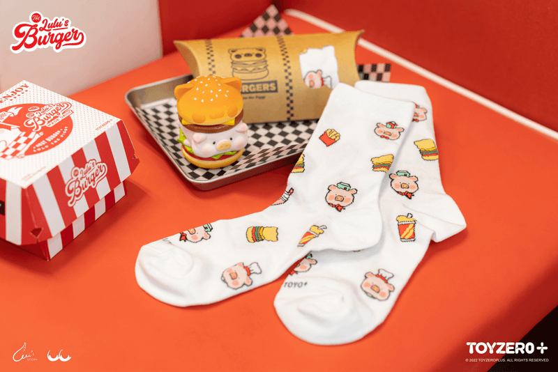 LuLu The Piggy Burger - White socks