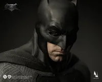 Queen Studios INART – Batman v Superman: Dawn of Justice - Batman 1/6 Collectible Figure - DC Comics - photo 8