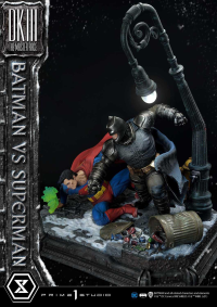 Ultimate Diorama Masterline Batman:The Dark Knight Returns (Comics) Batman versus Superman Deluxe Version 114