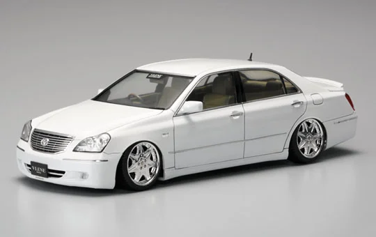 Aoshima SUPER VIPCAR: 1/24 VLENE 18MAJESTA EARLY Ver. (TOYOTA) - Scale Kits
