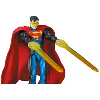 MEDICOM TOY MAFEX ERADICATOR - DC Comics - photo 2
