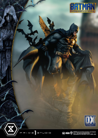 Ultimate Premium Masterline Batman (Comics) Batman Rebirth Edition (Blue) Deluxe Version 32