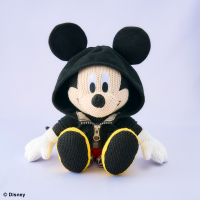 KINGDOM HEARTS III KNITTED PLUSH – KING MICKEY 1
