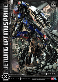 Museum Masterline Transformers: Dark of the Moon (Film) Jetwing Optimus Prime Bonus Version 71