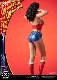 Prime 1 Studio Museum Masterline Wonder Woman 1975 (TV Series) Wonder Woman Bonus Version - DC Comics - photo 13