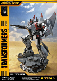 Museum Masterline Transformers: Bumblebee (Film) Blitzwing 10