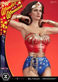Prime 1 Studio Museum Masterline Wonder Woman 1975 (TV Series) Wonder Woman Bonus Version - DC Comics - photo 21