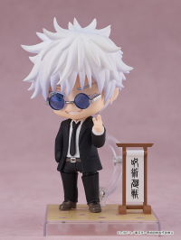Nendoroid Satoru Gojo: Suit Ver. 1