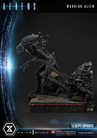Premium Masterline Aliens (Comics) Warrior Alien DX Bonus Version 32