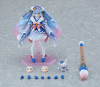 figma Snow Miku: Serene Winter ver. 9