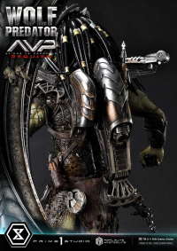 Real Elite Masterline Aliens vs. Predator: Requiem Wolf Predator DX Bonus Version 179