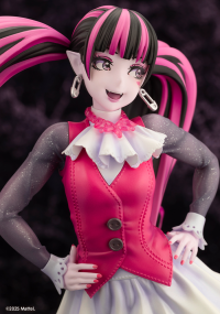 MONSTER HIGH™ Draculaura™ BISHOUJO STATUE 10