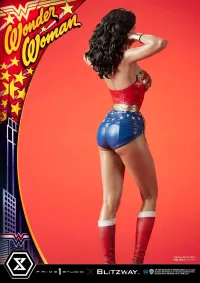 Prime 1 Studio Museum Masterline Wonder Woman 1975 (TV Series) Wonder Woman Bonus Version - DC Comics - photo 10