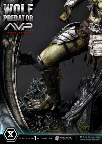 Real Elite Masterline Aliens vs. Predator: Requiem Wolf Predator DX Bonus Version 173