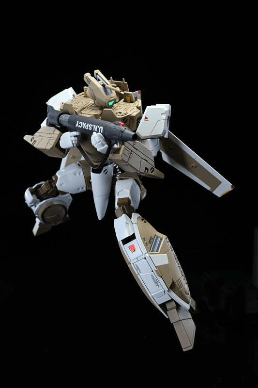 [Hen Dou Ryoku] Veritech VF-1A Transformable Action Figure