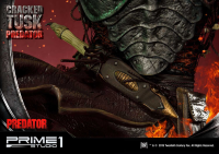 Premium Masterline Predator (Comics) Cracked Tusk Predator 12