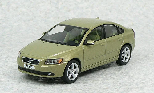 Aoshima MOTORART DIECAST MINIATURE CAR: 1/43 1/43 Volvo Gekko Green - Art & Display