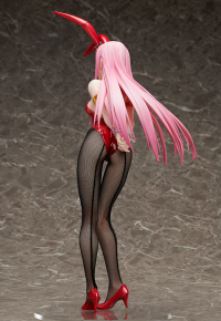 Zero Two: Bunny Ver.(re-run) 4