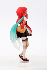 Hatsune Miku Wonderland Figure - Little Red Riding Hood Reissue 3