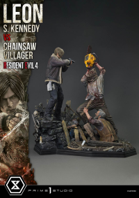 Ultimate Premium Masterline Resident Evil 4 Leon S. Kennedy versus Chainsaw Villager Bonus Version 51