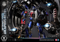 Museum Masterline Transformers: Dark of the Moon (Film) Optimus Prime Weapons Depot 53